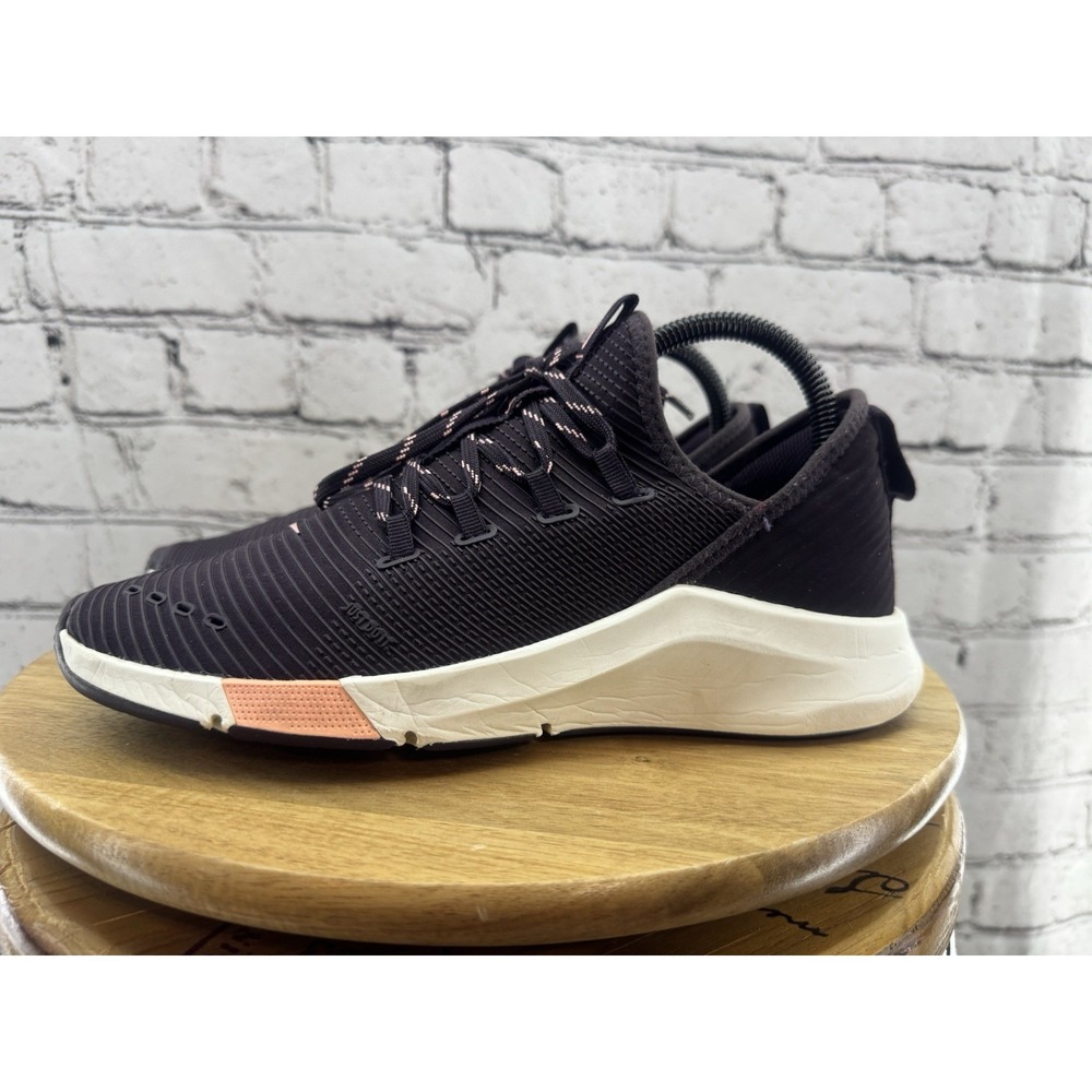 Nike Air Zoom Elevate Running Shoes‎ Burgundy Ash AA1213-662 Women's Size 7.5